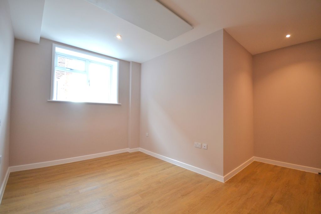 Property photo 3 of 4 Dsc_0065