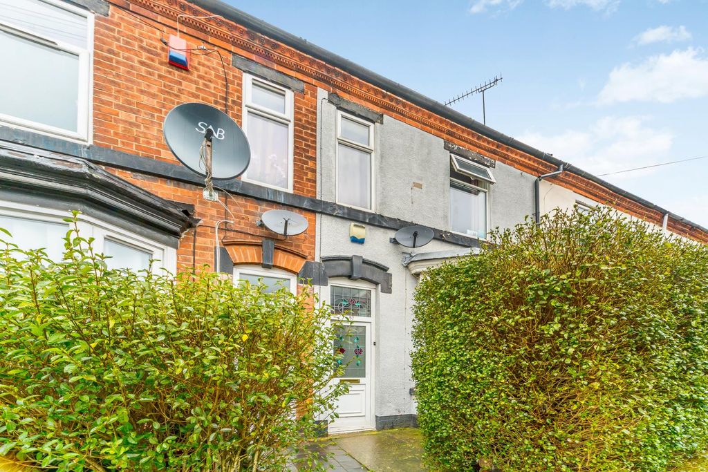 Property photo 1 of 9 Exterior