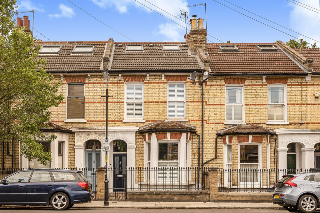 Property photo 1 of 14