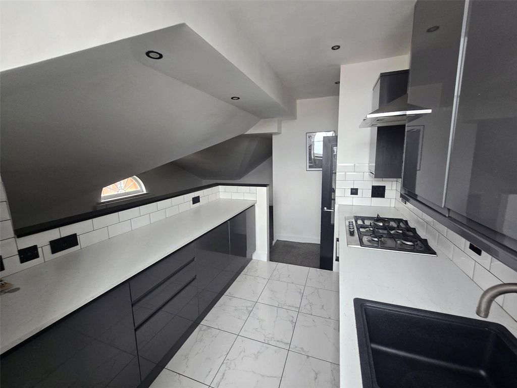 Property photo 3 of 20 Picture No. 03