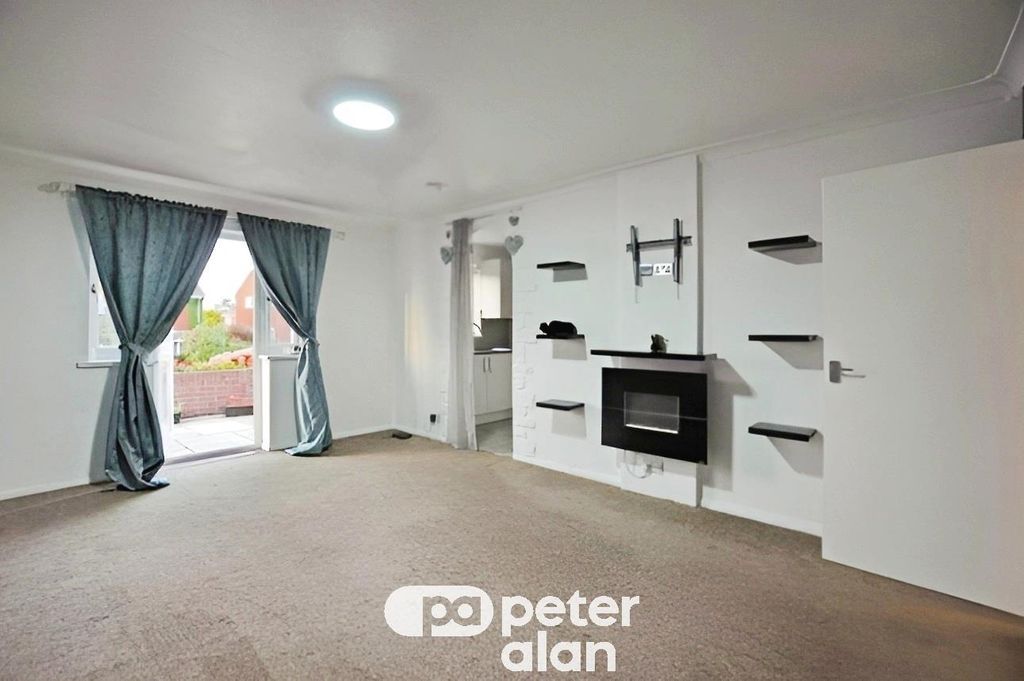 Property photo 3 of 13 Image