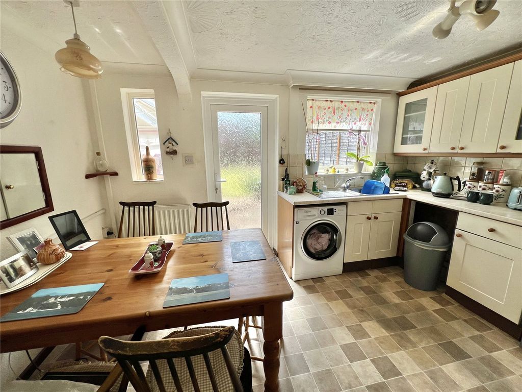 Property photo 3 of 13 Picture No. 02