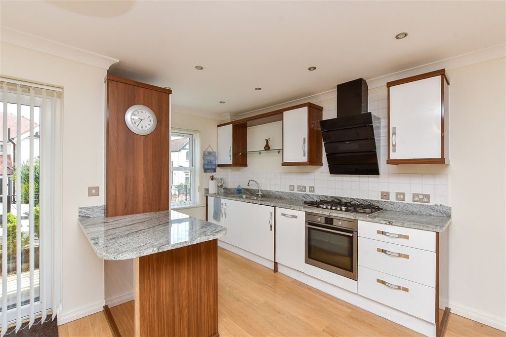 Property photo 2 of 15 Kitchen