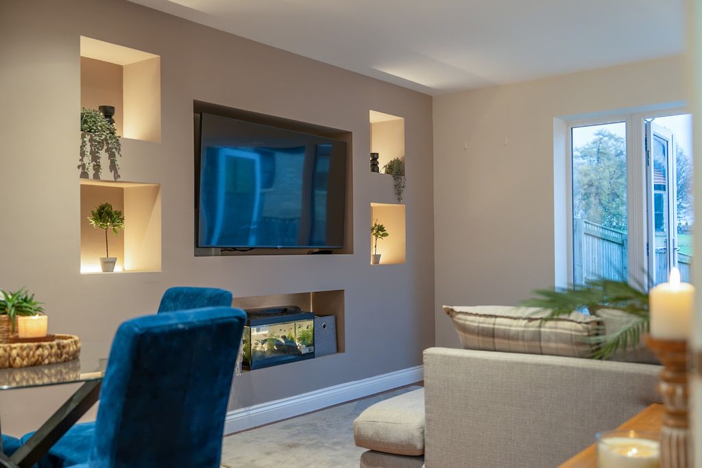 Property photo 3 of 23