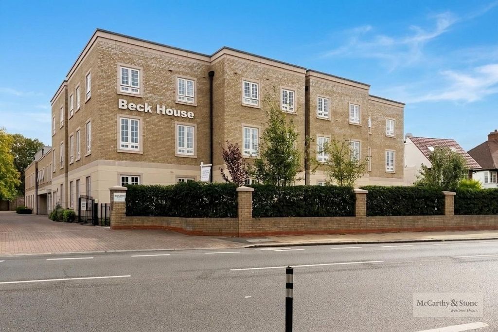 Property photo 1 of 15 Flat 18, Beck House, 174 Twickenham Road, Islewort