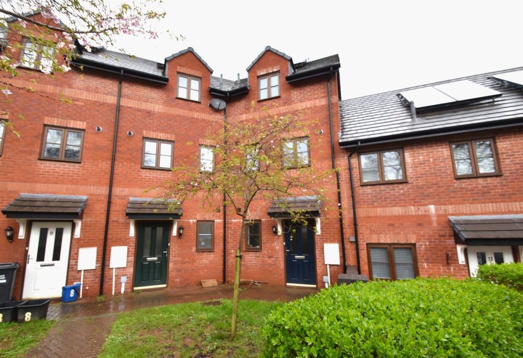 Property photo 1 of 8 Cullompton Seddons