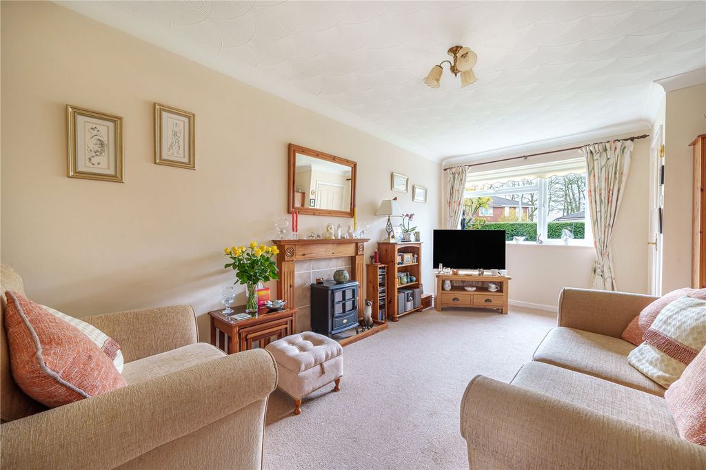 Property photo 3 of 17 Picture No. 26