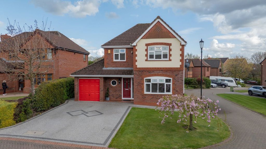 Property photo 1 of 39