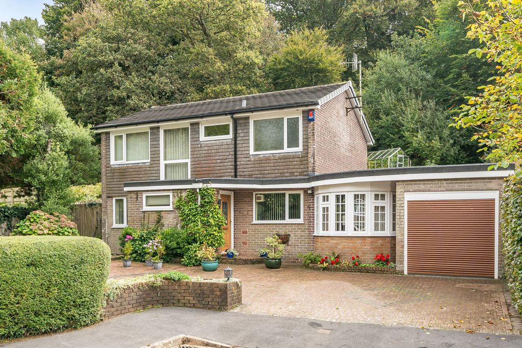 Property photo 1 of 22