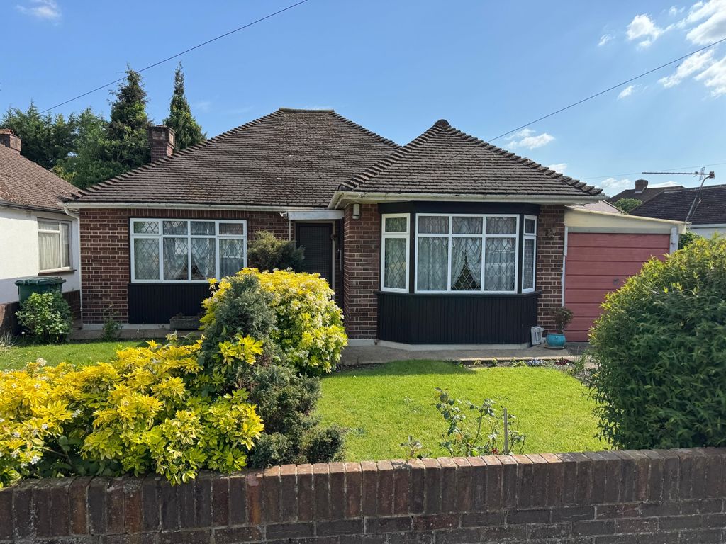 Property photo 1 of 11 Front