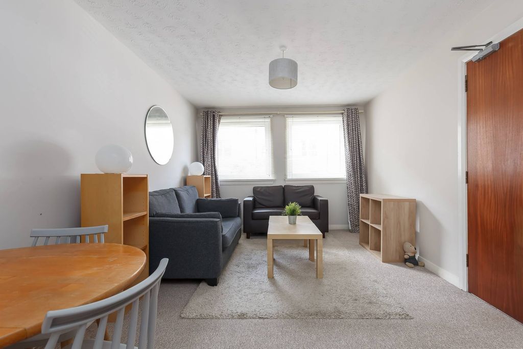 Property photo 3 of 9 Property Image 3