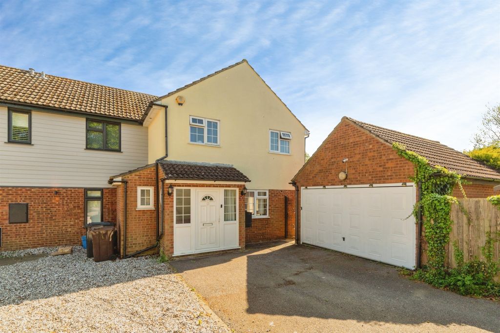 Property photo 1 of 19
