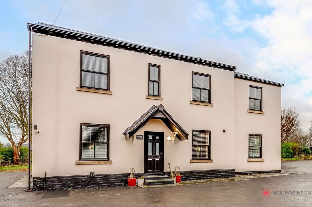 Property photo 1 of 48