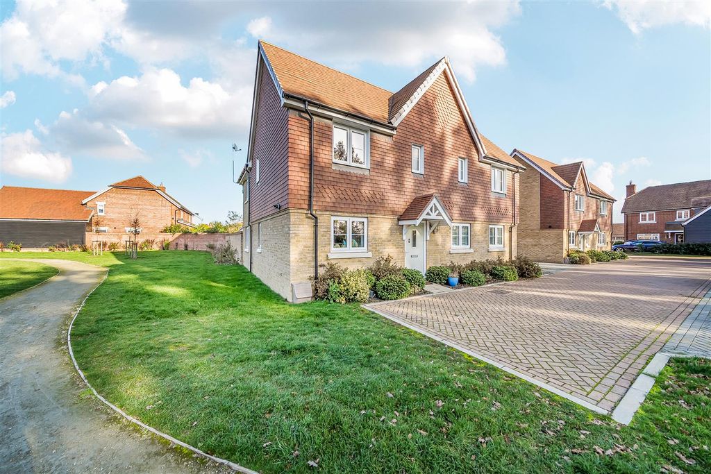 Property photo 1 of 25 1381888-22-691B3Fcf85Fb6.Jpg