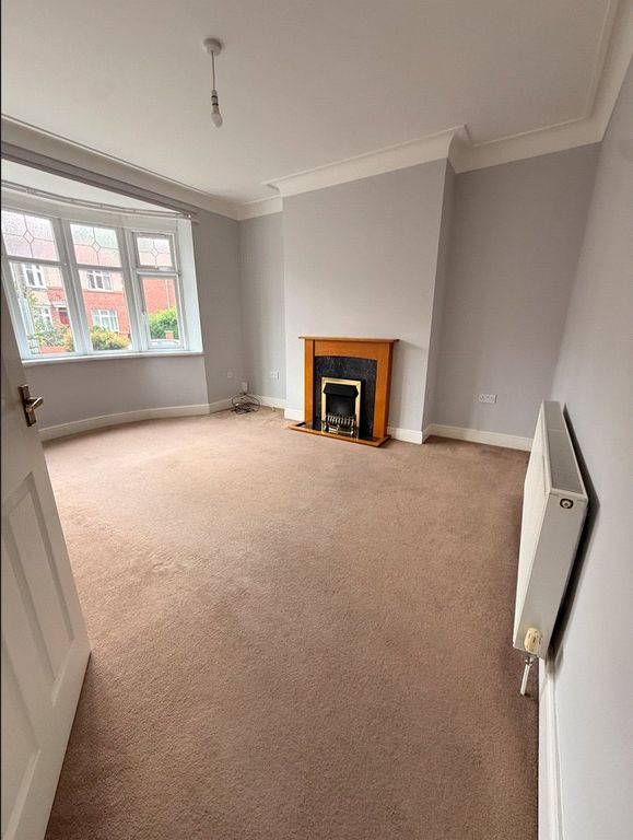 Property photo 3 of 8 Picture No. 02