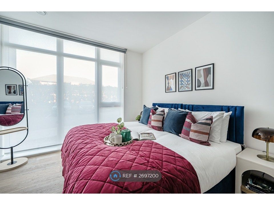 Property photo 1 of 35