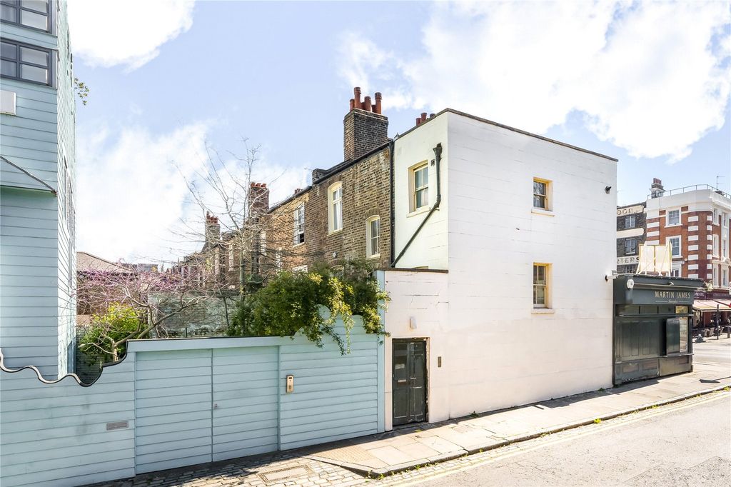 Property photo 2 of 7 Picture No. 12