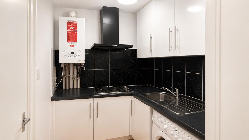Property photo 2 of 4 Bf662753-E3Db-4178-A9c3-7ee3c67838F0.Png