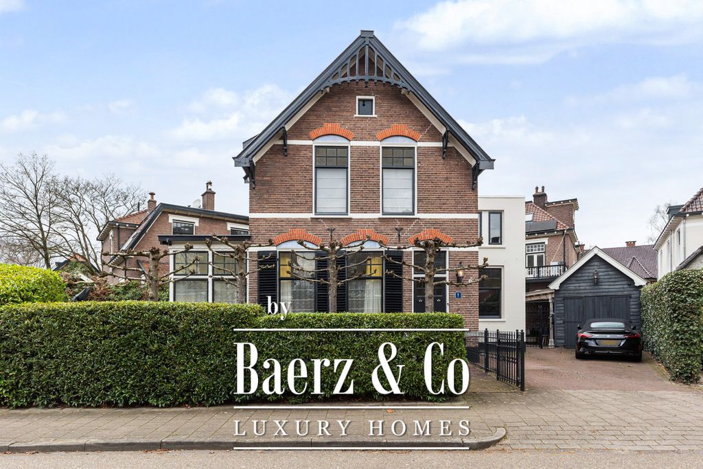 Property photo 1 of 31