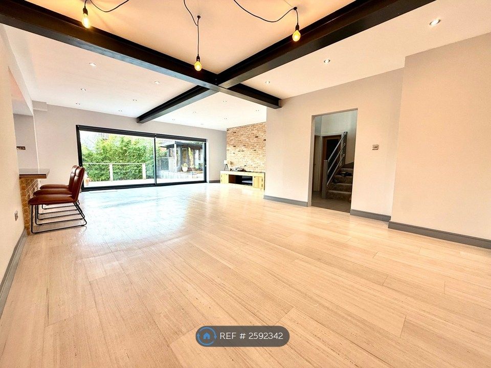 Property photo 1 of 34