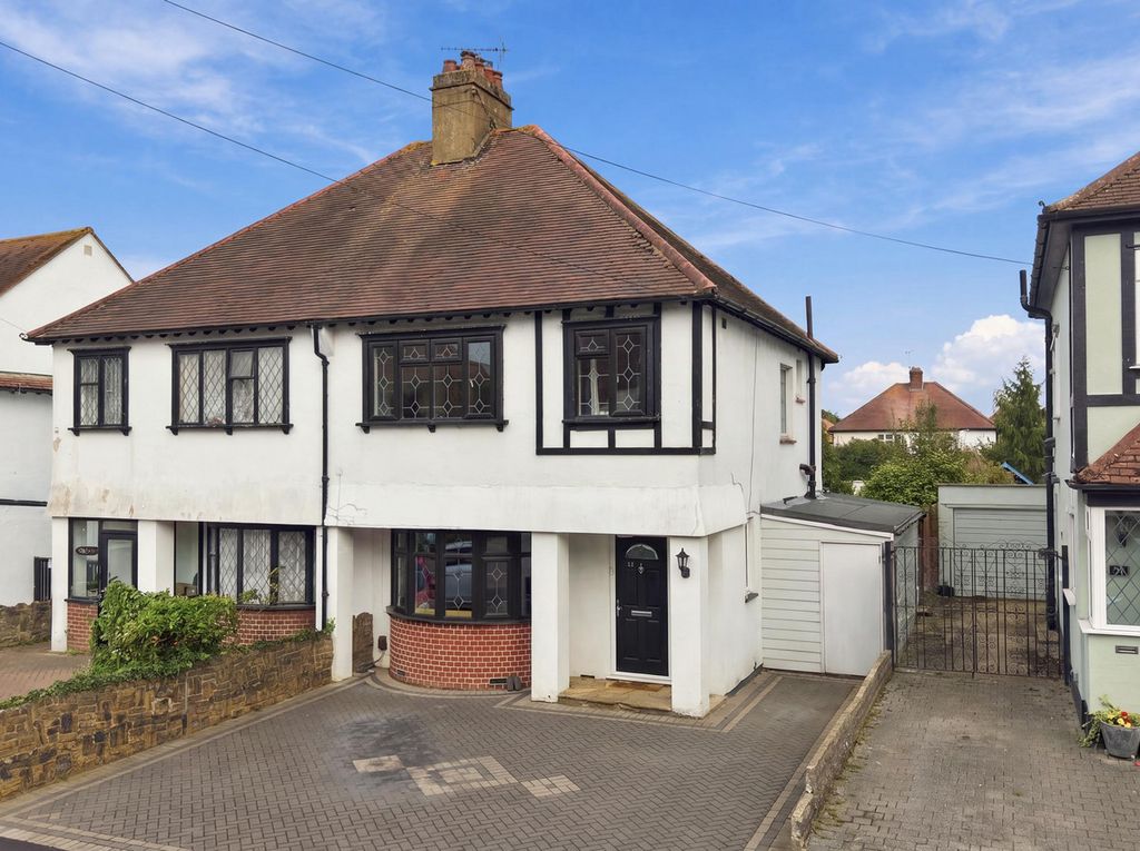 Property photo 1 of 23