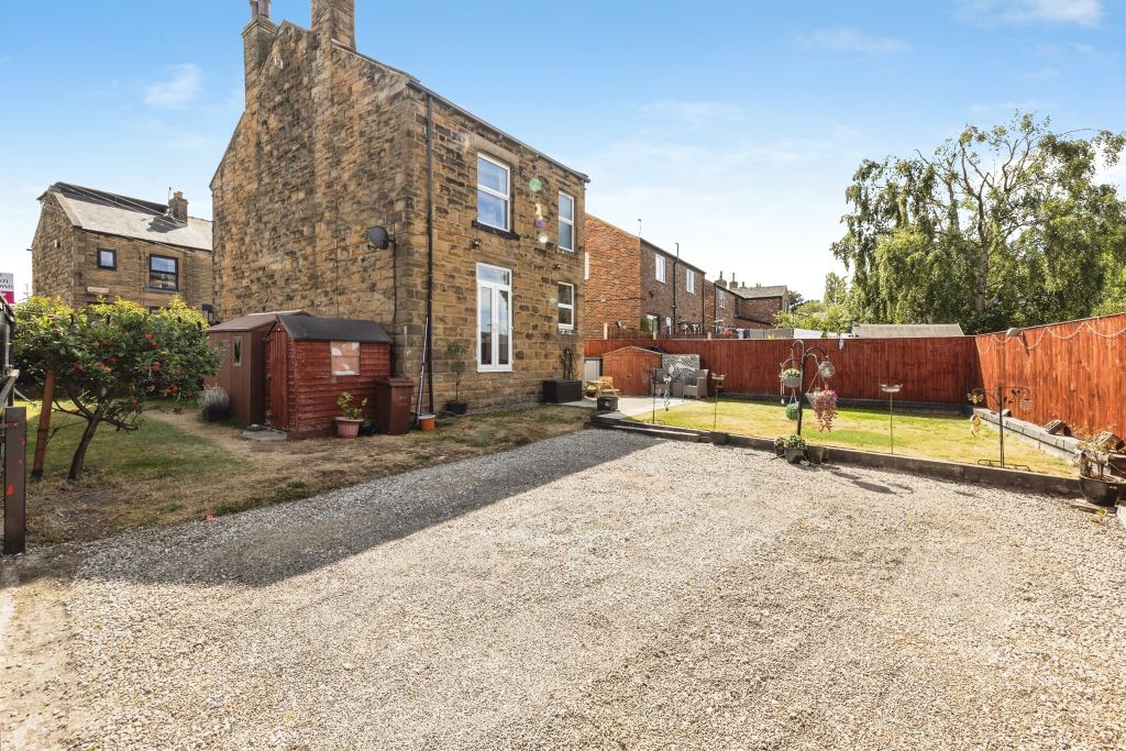 Property photo 2 of 20