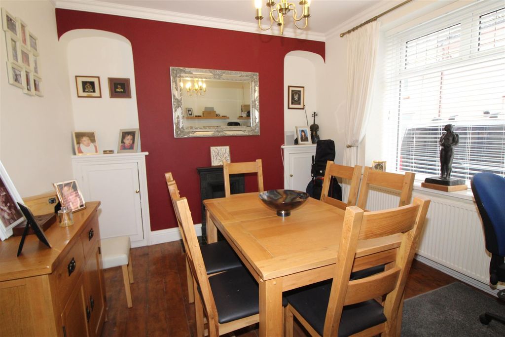 Property photo 2 of 26 Reception One