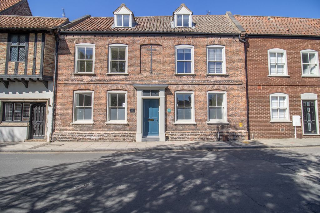 Property photo 2 of 34 5071274