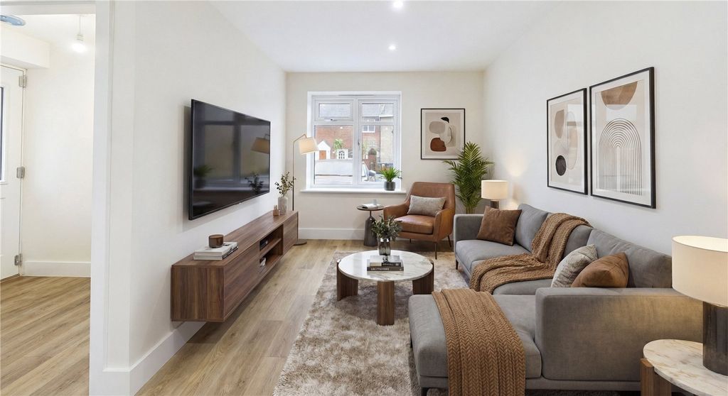 Property photo 3 of 17 Picture No. 27