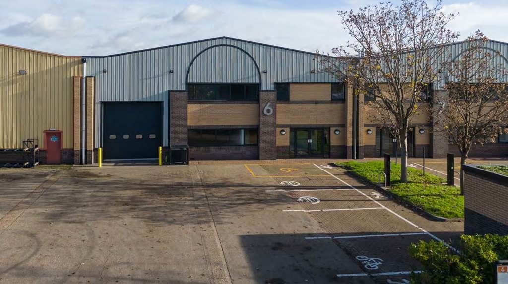 Property photo 3 of 10 Photo 4