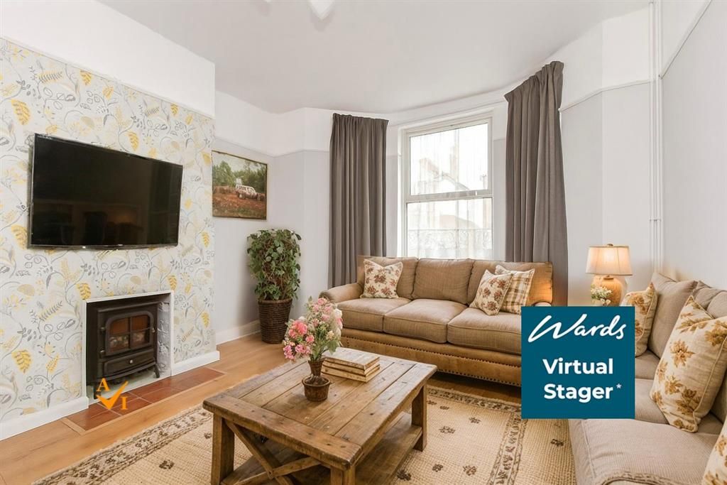Property photo 3 of 16 Lounge (Farmhouse Style)