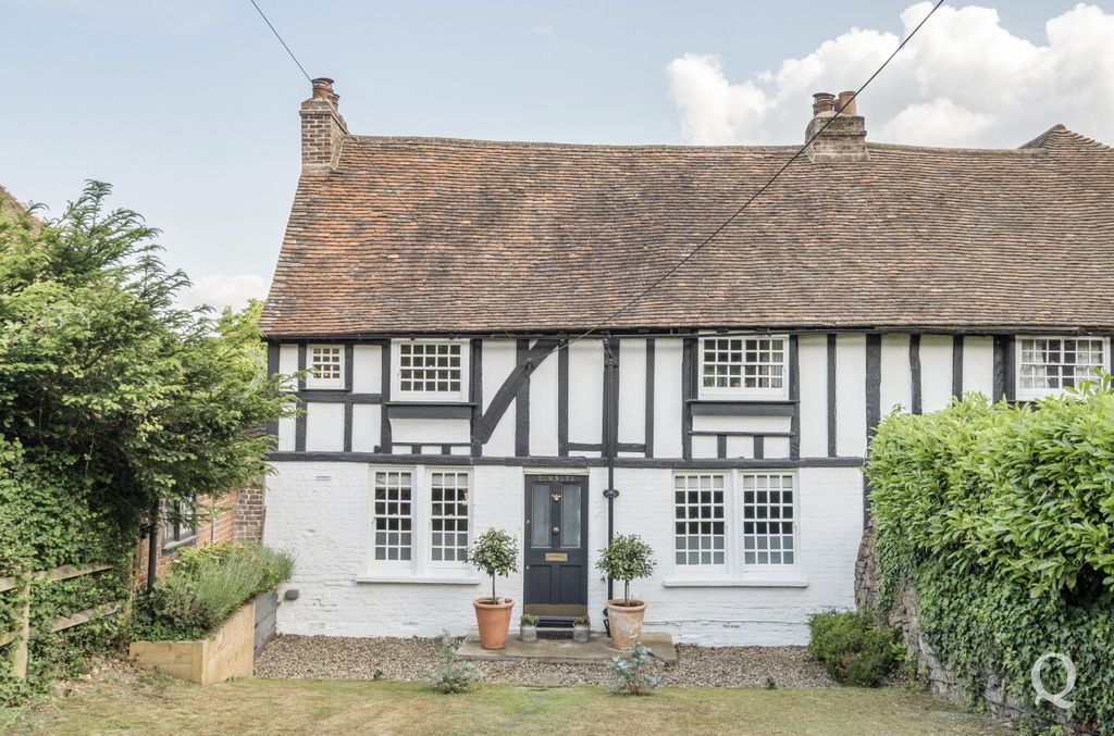 Property photo 1 of 24 Fedd2E96-E166-460...
