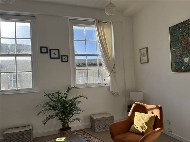 Property photo 3 of 4