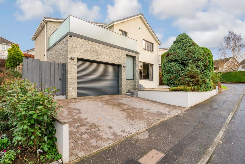 Property photo 1 of 22