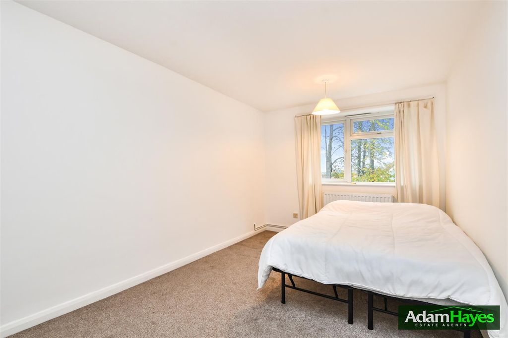 Property photo 3 of 9 Dsc_1070.Jpg