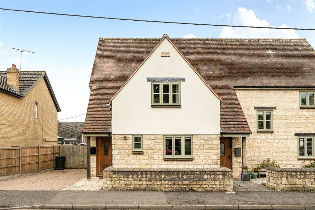 Property photo 1 of 22 Picture No. 27