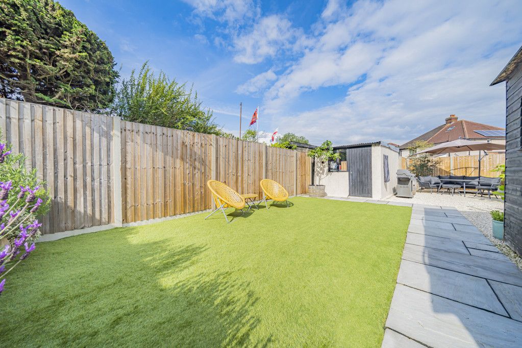 Property photo 3 of 23 Garden