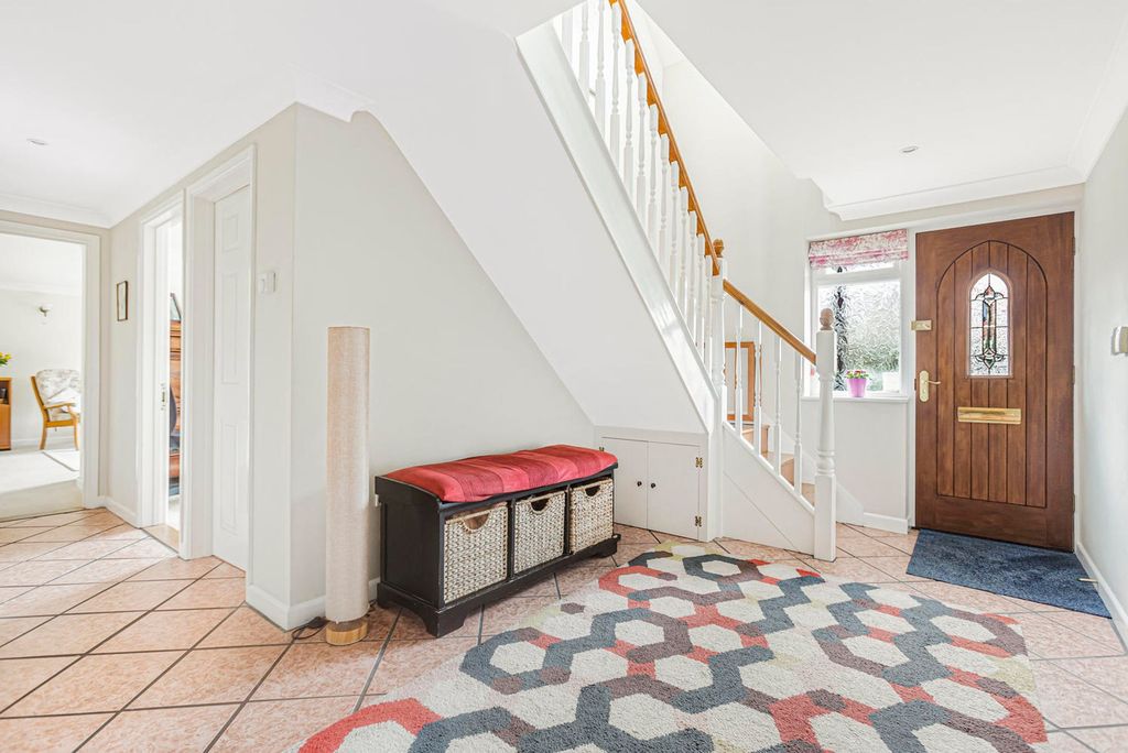 Property photo 3 of 26