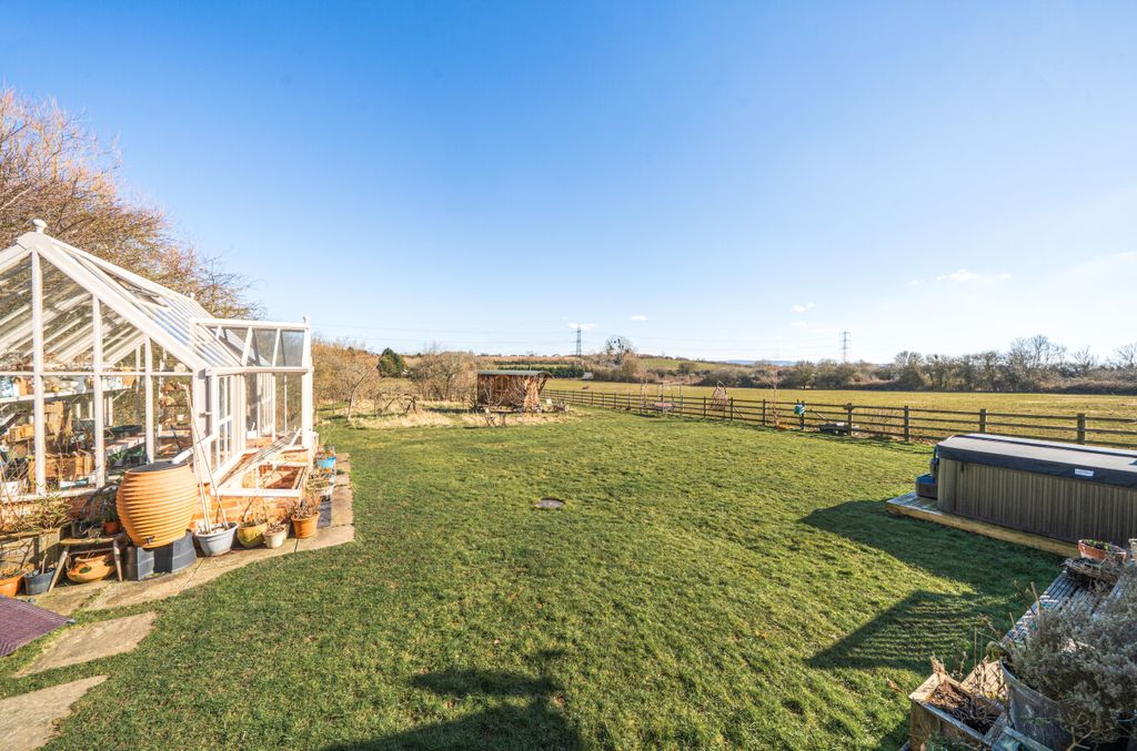 Additional image 18 of 3 bed detached bungalow for saleBoston Lane, Hinton-On-The-Green, Evesham WR11