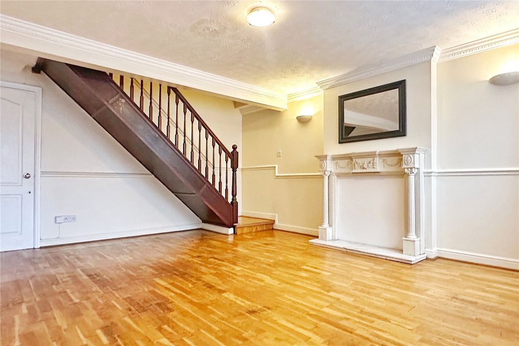 Property photo 2 of 14 Living Room