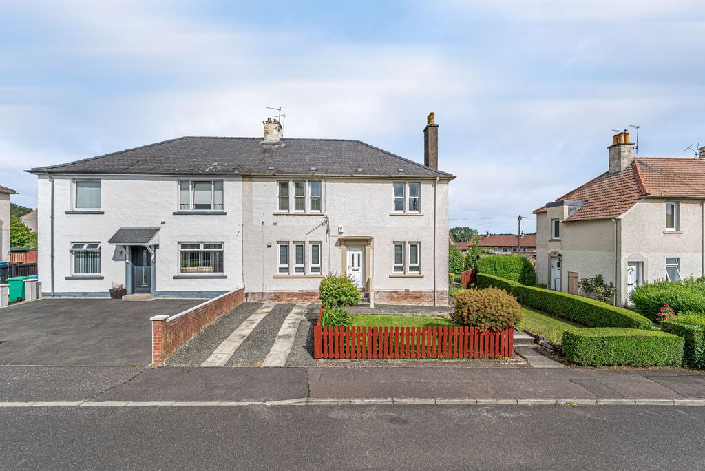Property photo 1 of 19 External