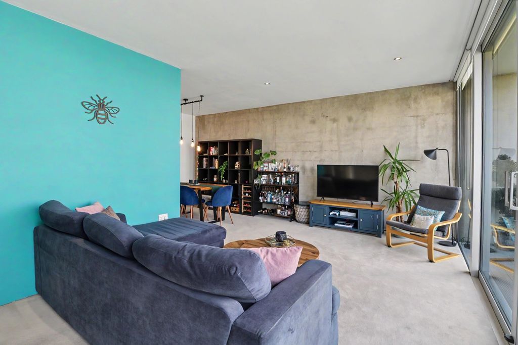 Property photo 3 of 16 Img_6801