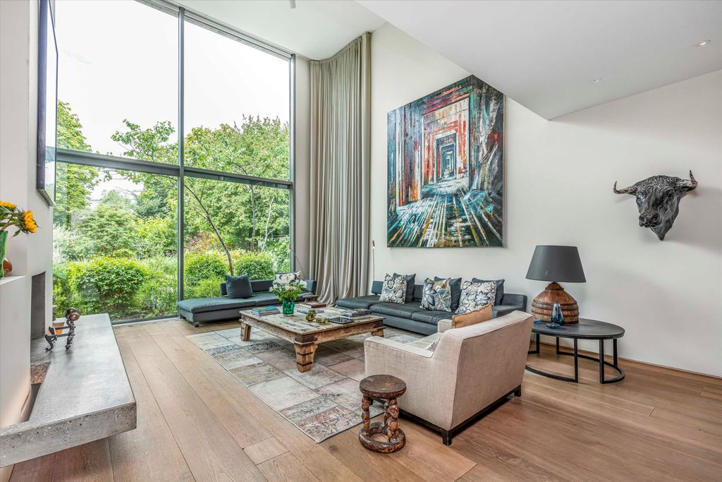 Property photo 2 of 20 Image