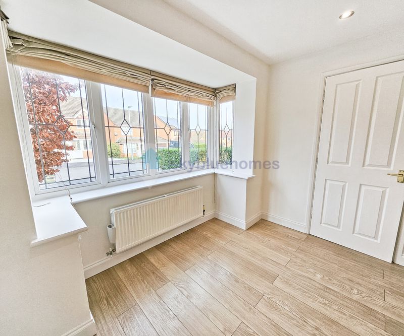 Property photo 3 of 17 Photo 2