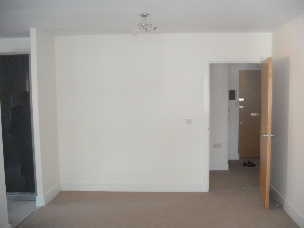 Property photo 2 of 4