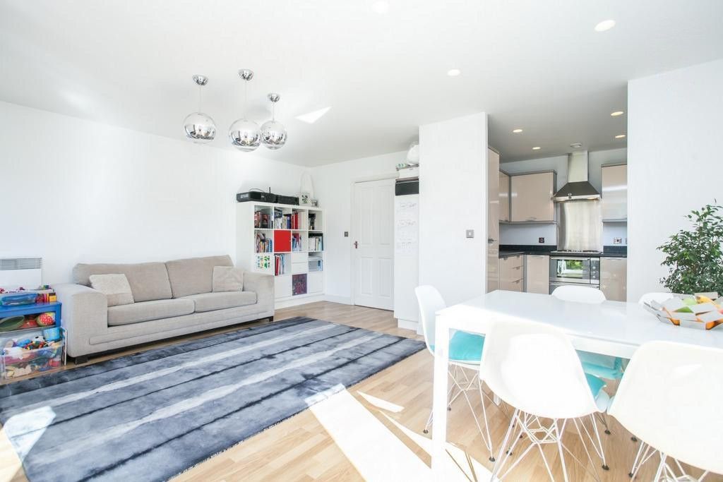 Property photo 1 of 19