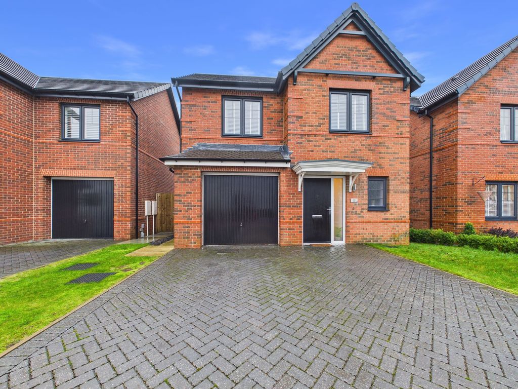 Property photo 1 of 12 External