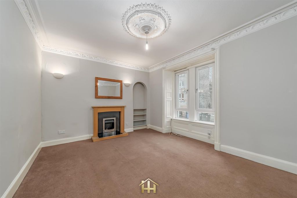 Property photo 3 of 11 57 Cleghorn St 060125 Edit (1 Of 13).Jpg