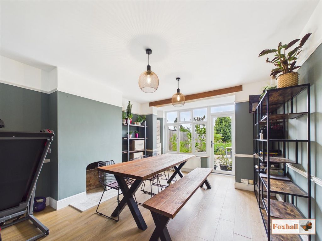 Property photo 3 of 26 Dining Room