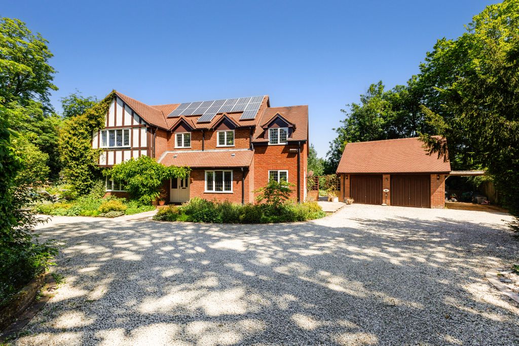 Property photo 1 of 20